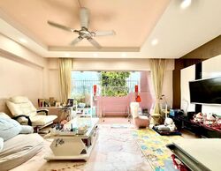 Blk 705 Hougang Avenue 2 (Hougang), HDB Executive #589171441